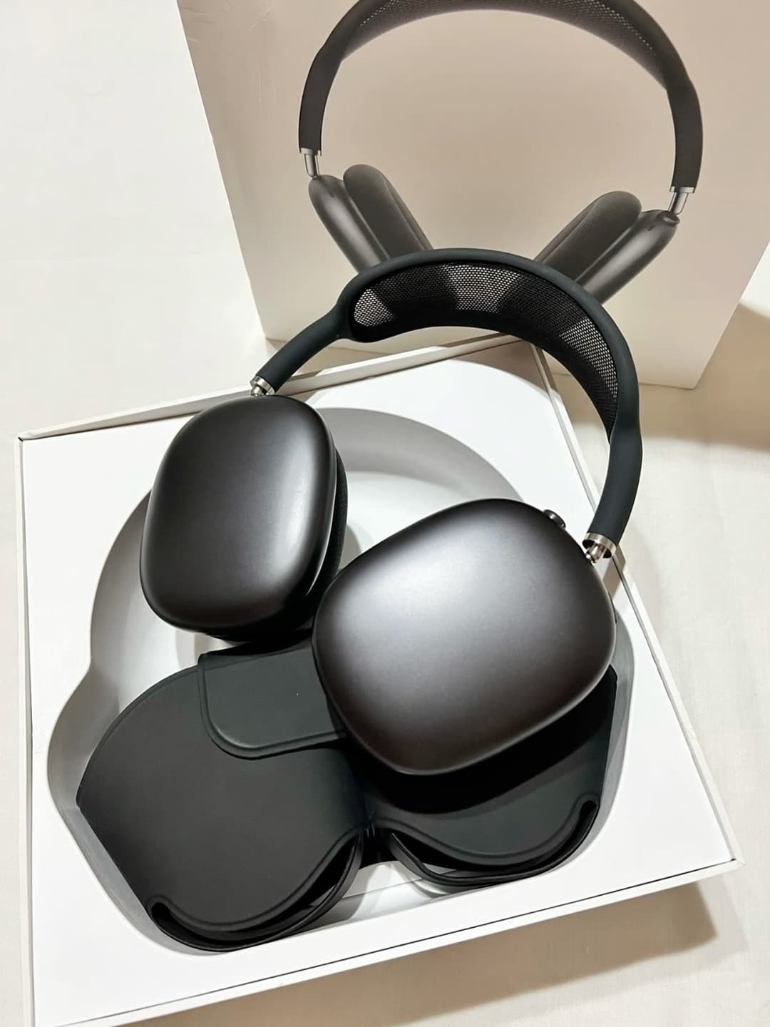 AirPods Max product image